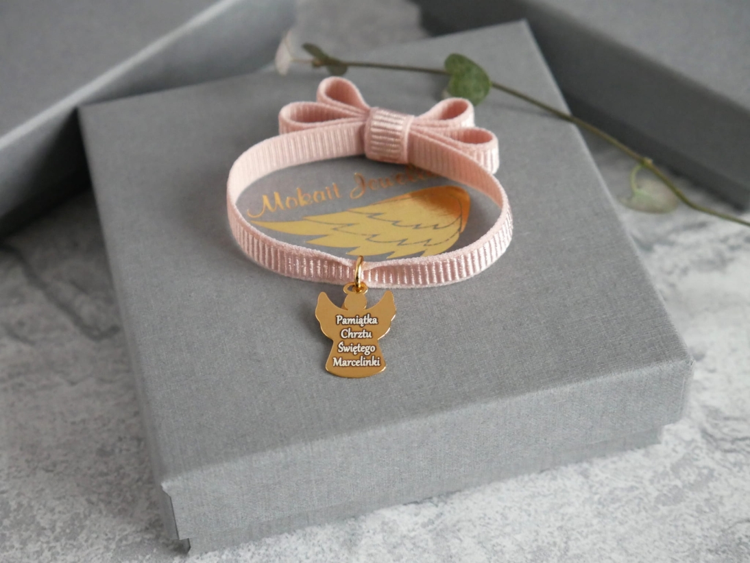 Pomysł na prezent na Chrzest Święty dla dziewczynki - Pamiątka Chrztu Świętego - Bransoletka z Aniołkiem na chrzest - Bransoletka personalizowana  - P1210970.JPG