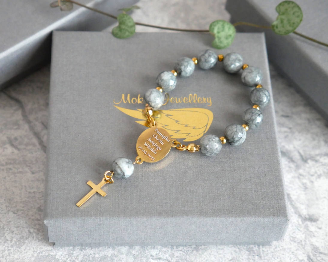 Pamiątka Chrztu Świętego - Szary różaniec z grawerem - imie + data - Różaniec personalizowany  - Pomysł na prezent  - P1210983.JPG