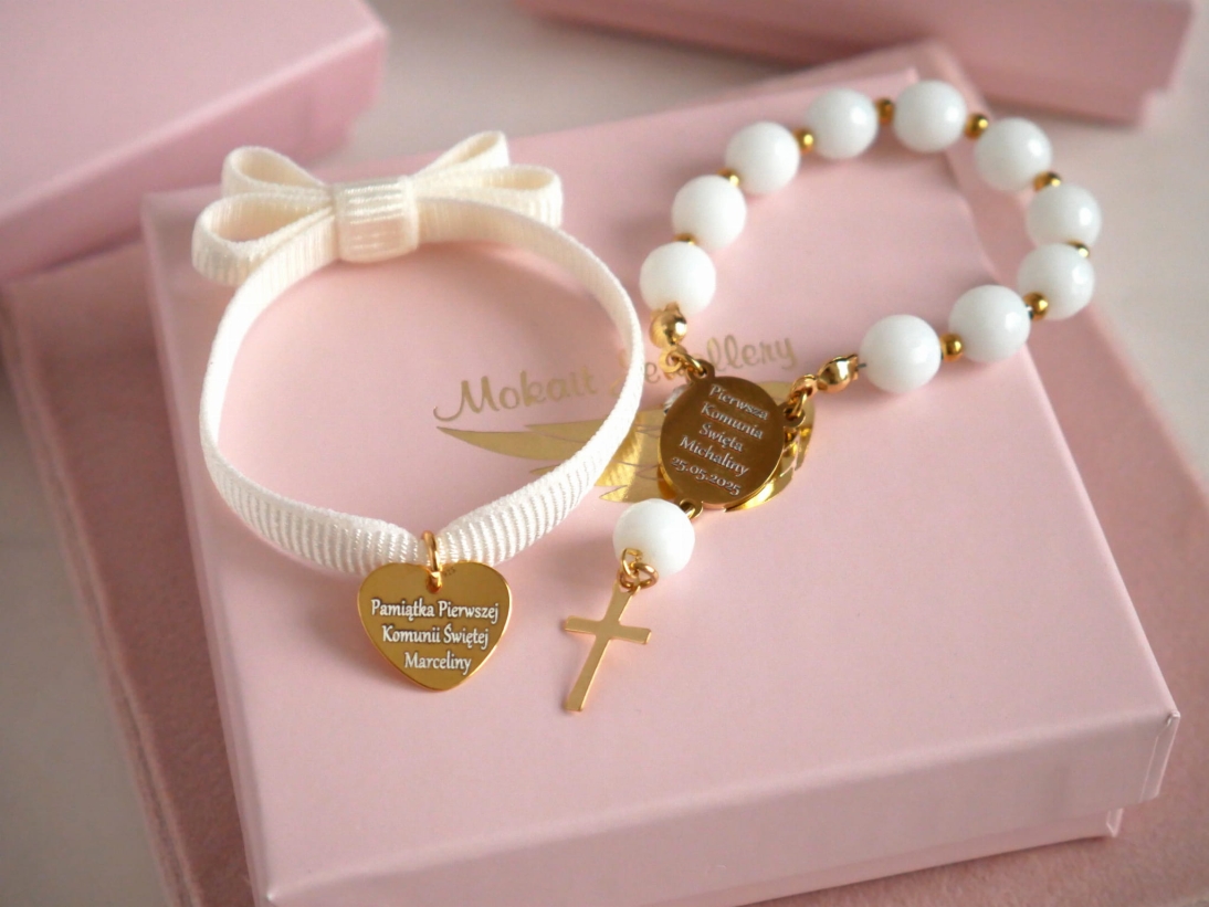 Pamiątka Pierwszej Komunii świętej - zestaw - różaniec Agat biały  i bransoletka dla dziewczynki - Dowolna personalizacja  - Pamiątka Pierwszej Komunii świętej - zestaw - różaniec Agat biały i bransoletka dla dziewczynki - Dowolna personalizacja