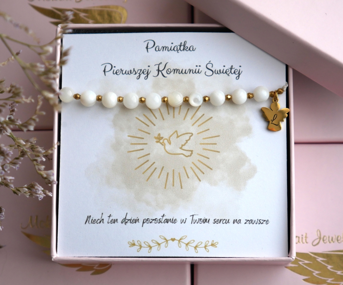 Pamiątka Pierwszej Komunii Świętej - Bransoletka dziesiątka różańca z inicjałem na Aniołku 