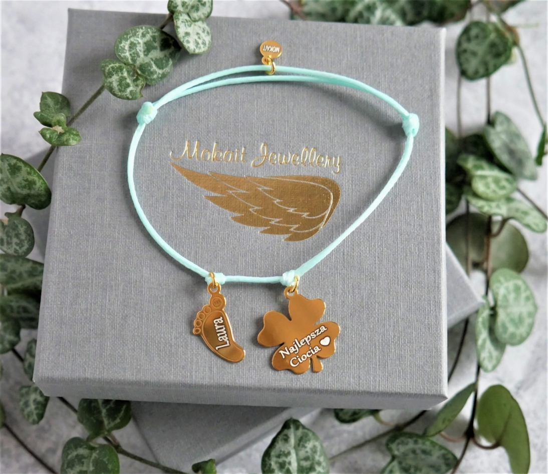 Bransoletka na miętowym sznureczku dla cioci z koniczynką Najlepsza ciocia i stópką z dowolnym imieniem  - Biżuteria personalizowana - Bransoletka na miętowym sznureczku dla cioci z koniczynką Najlepsza ciocia i stópką z dowolnym imieniem - Biżuteria personalizowana