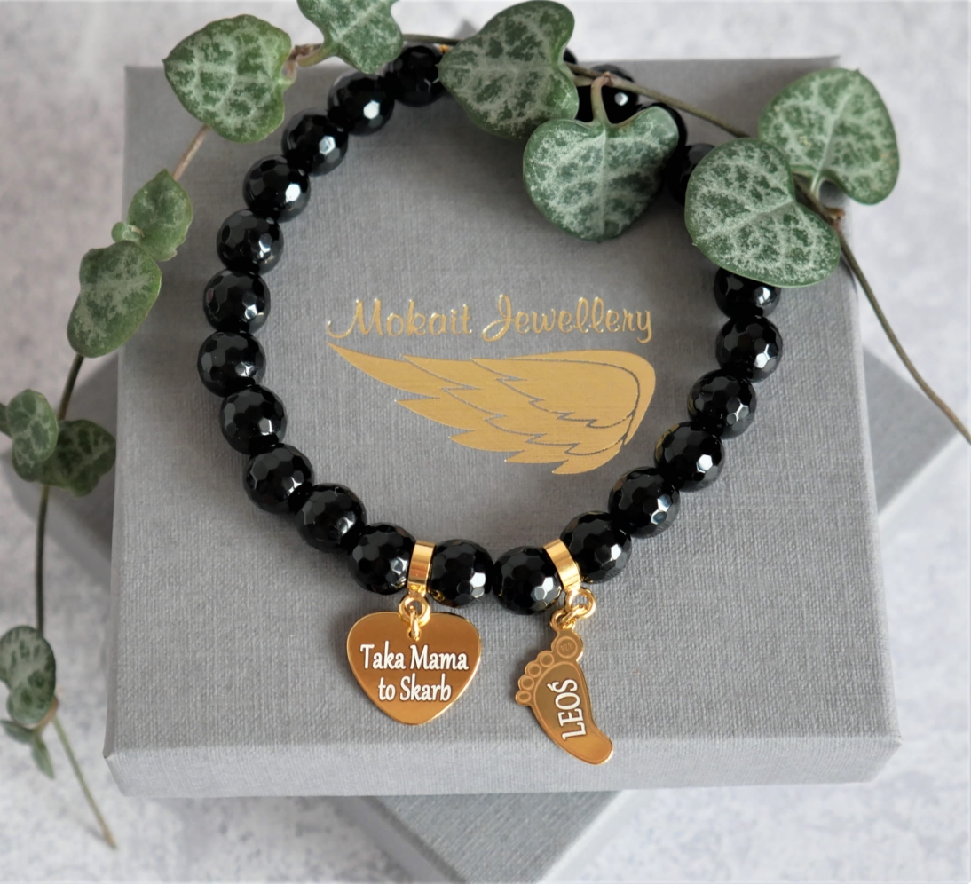 Bransoletka dla mamy Serce i stópka dziecka z imieniem - Kamień Onyks czarny - Bransoletka personalizowana dla Mamy - Bransoletka dla mamy Serce i stópka dziecka z imieniem - Kamień Onyks czarny - Bransoletka personalizowana dla Mamy