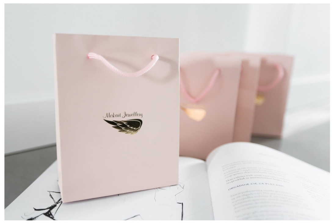 Bransoletka z perełek dla Babci - Cudowna Babcia - Prezent dla babci od wnuka/wnuczki - Bransoletka personalizowana z imieniem - 24297416_1465143593581227_7417989137402270190_o.jpg