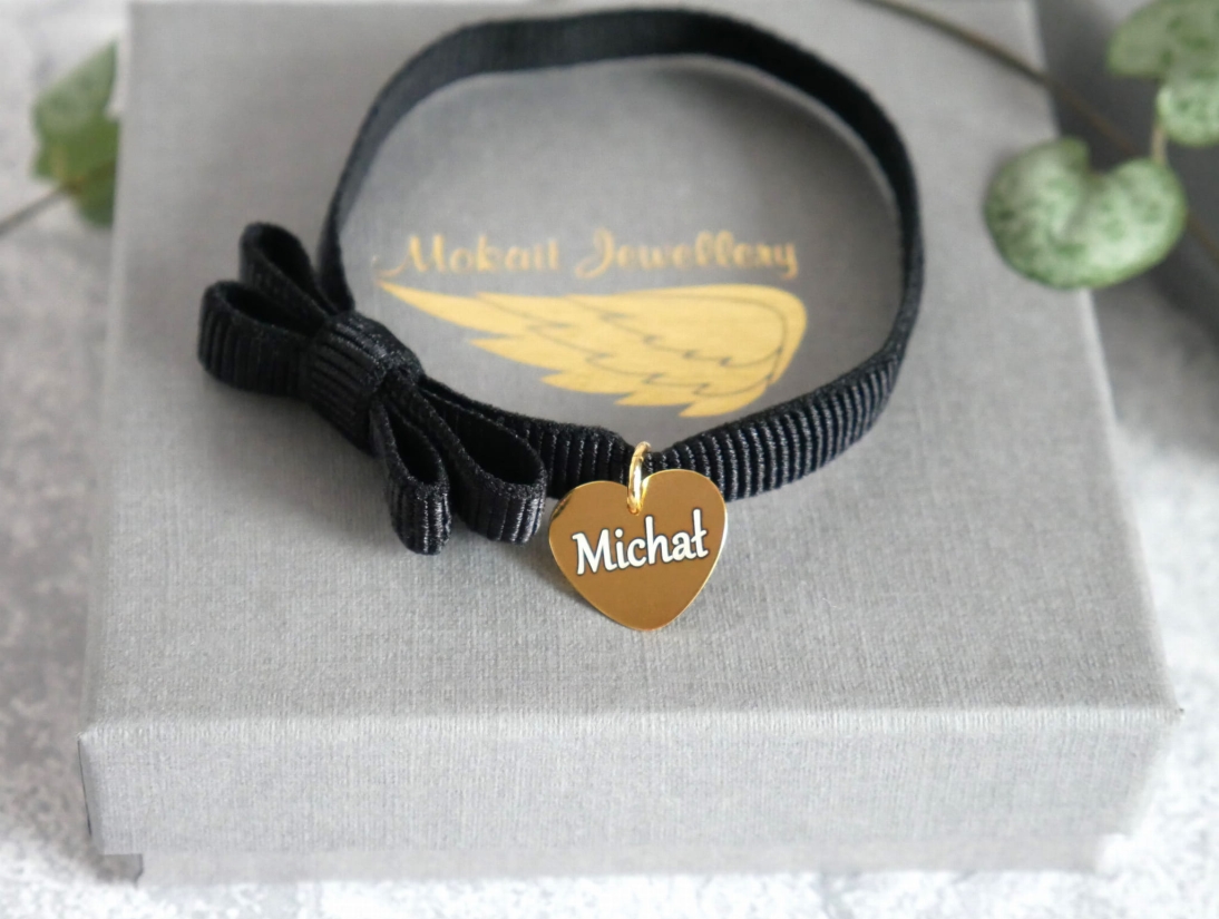 Czarna bransoletka  z kokardką z sercem z dowolnym grawerem - Bransoletka kokardkowa z personalizacją - P1180343.JPG