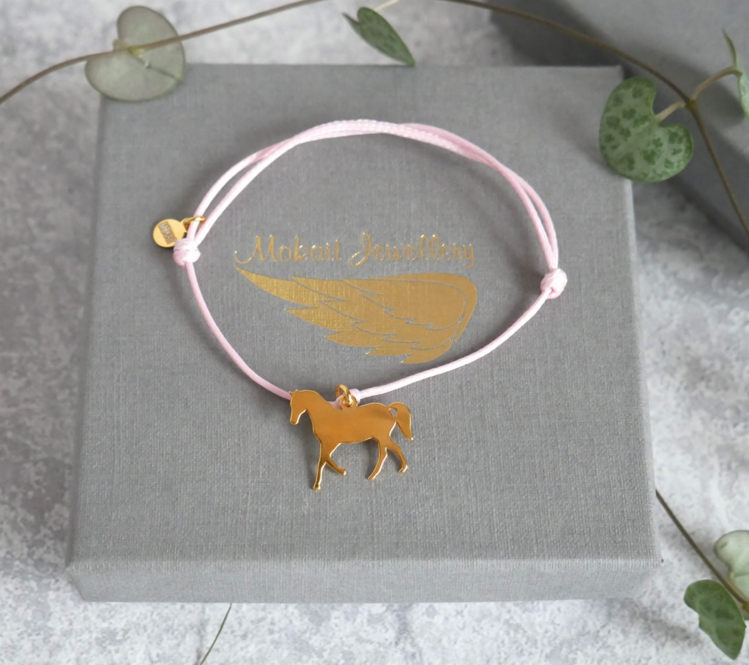  Bransoletka z koniem na różowym sznurku - dowolna personalizacja - srebro 925 złocone 24karatowym złotem - Biżuteria grawerowana - Koń - Bransoletka z koniem na różowym sznurku - dowolna personalizacja - srebro 925