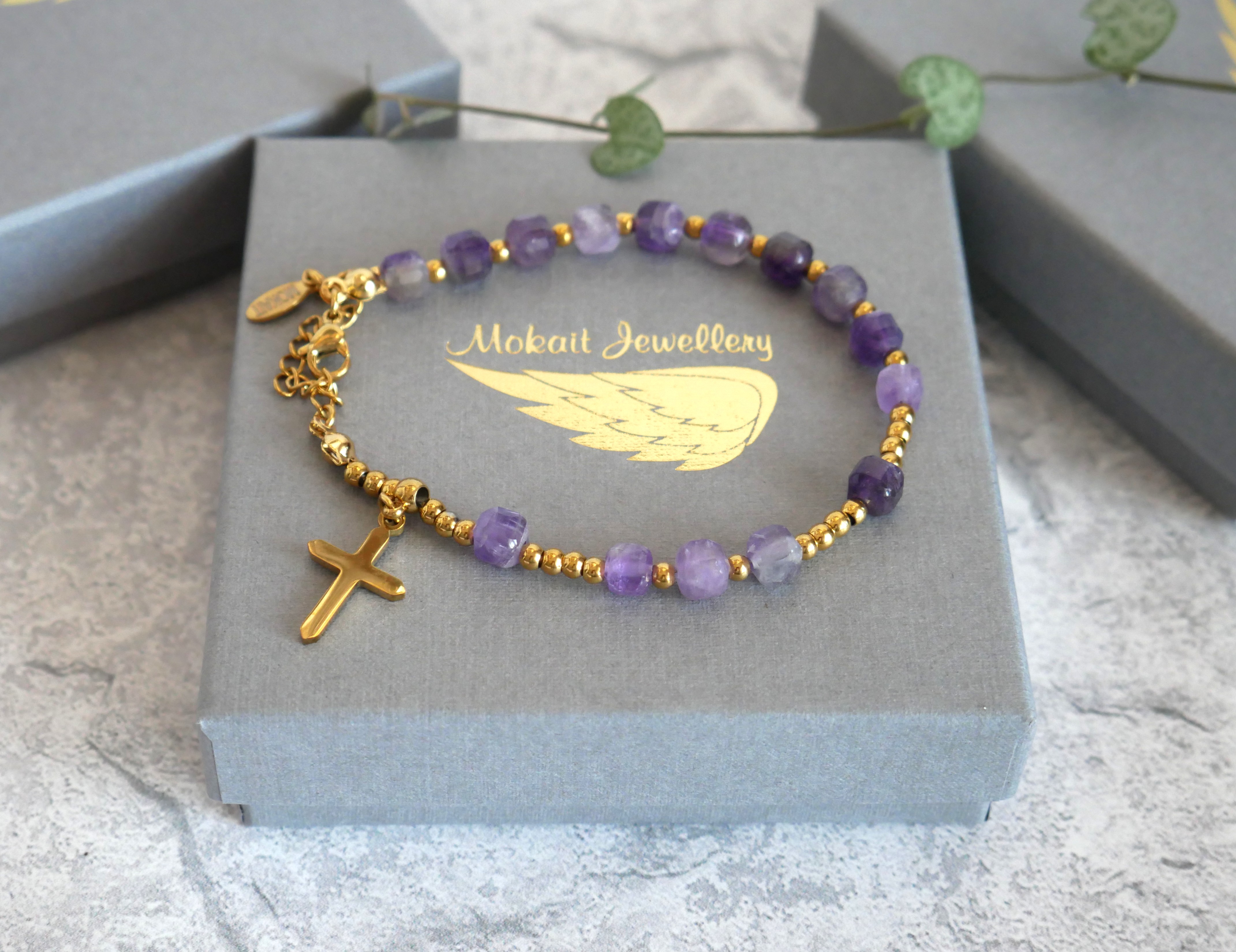 Bransoletka różaniec na ręke z kamieni  Ametyst -  Bransoletka z krzyżem regulowana z zapięciem